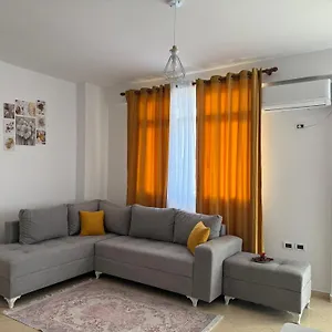  Apartment Laerti's